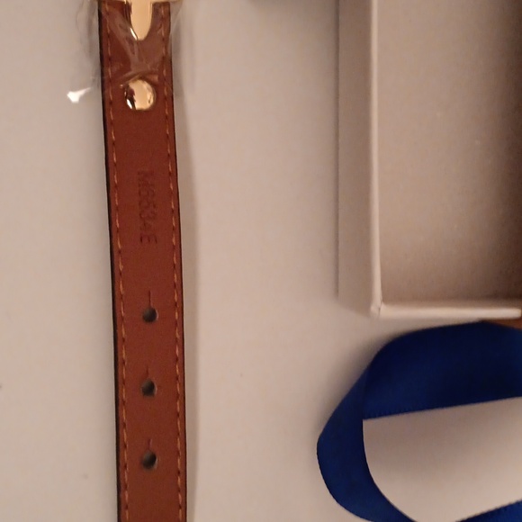 REALLY NICE BEAUTIFUL 😍 LOUIS VUITTON BRACELET - Picture 4 of 4